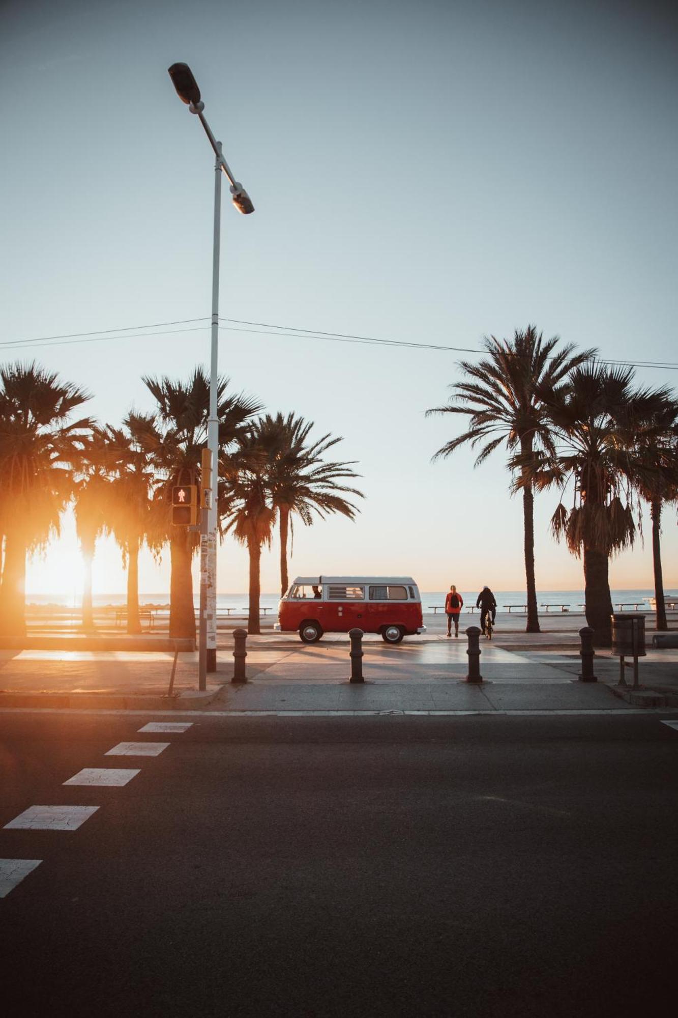 Retro Vw Kombi T2 Campervan L'Hospitalet de Llobregat Dış mekan fotoğraf
