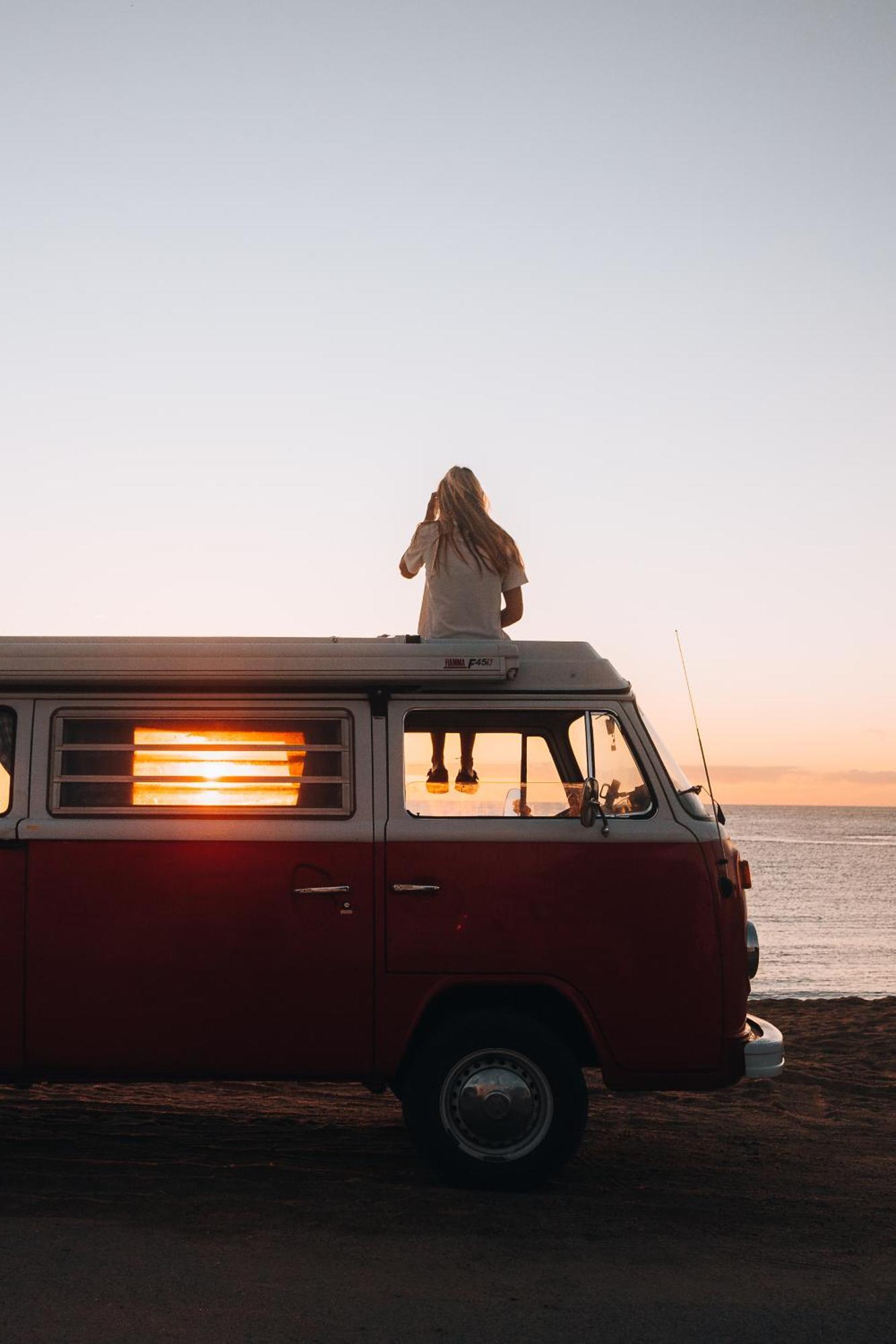 Retro Vw Kombi T2 Campervan L'Hospitalet de Llobregat Dış mekan fotoğraf